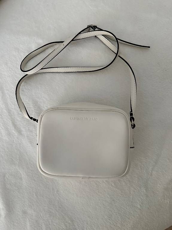 Calvin Klein Borse da donna: Sac à main blanc Kalvin Klein – Usato da Sion venduto da nao_2cg5 1