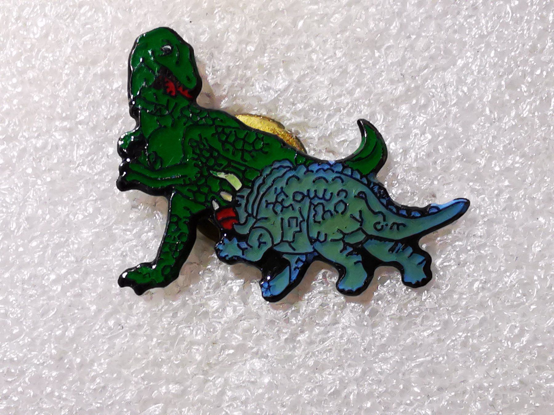 Placchette & Badge: Ansteckpin 48: Dinosaurier – Usato da Oppligen venduto da Pin-Fall-Shop