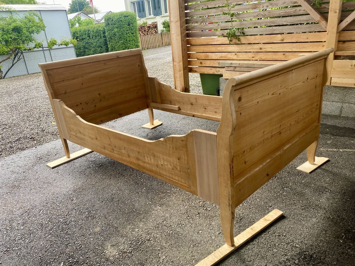 Letti: Bett 200x120 Antik Biedermeier – Usato da Gossau SG venduto da Conrado1