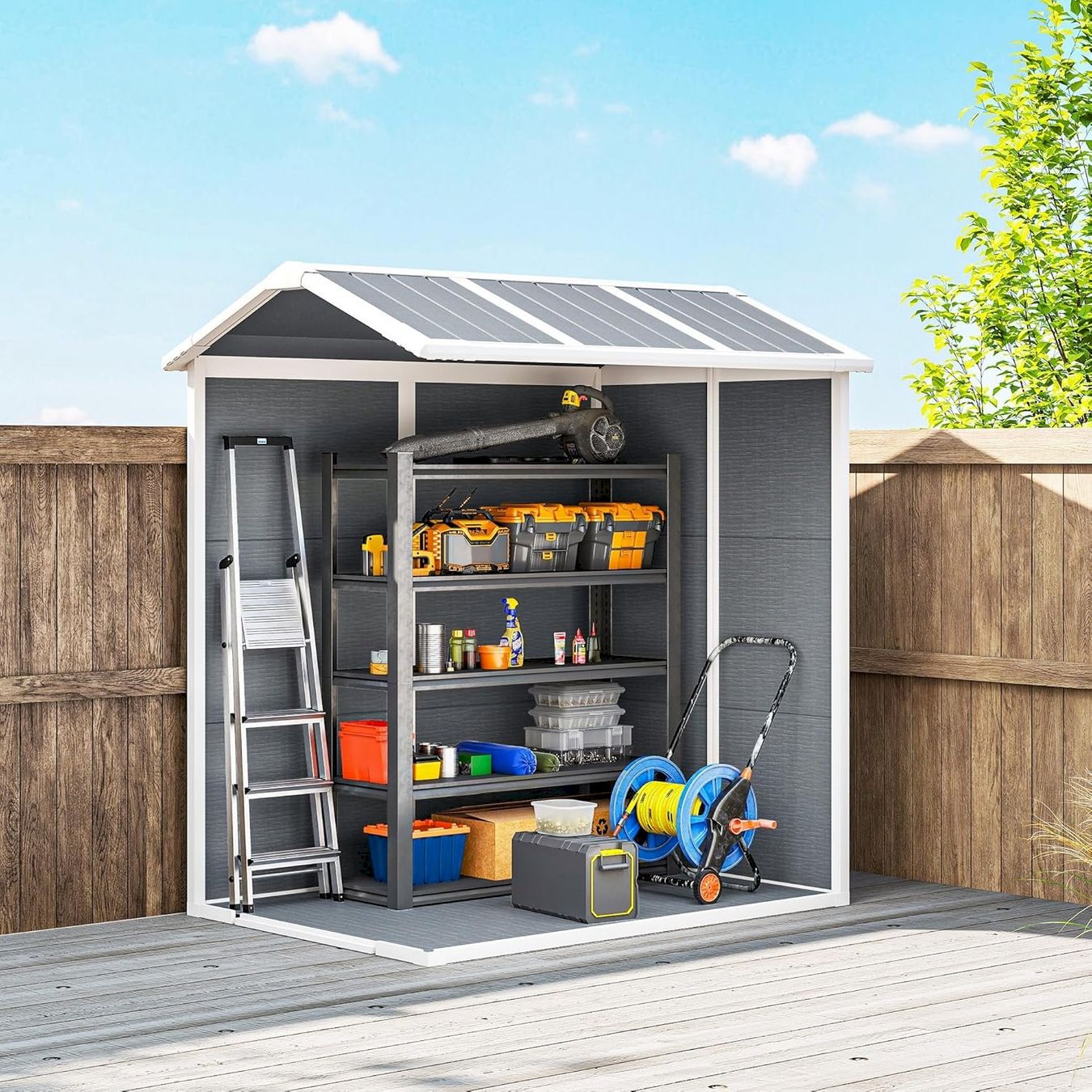 Casette da giardino & serre: Gerätehaus 2,1m² Grau – Nuovo e nell'imballaggio originale da Bottighofen venduto da zaap 2
