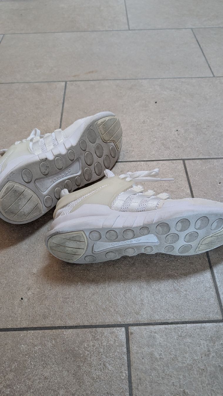 Adidas Herrenschuhe: Adidas EQT Equipment 43 1/3 – Gebraucht aus Rümlang von Pascal_Gut 6