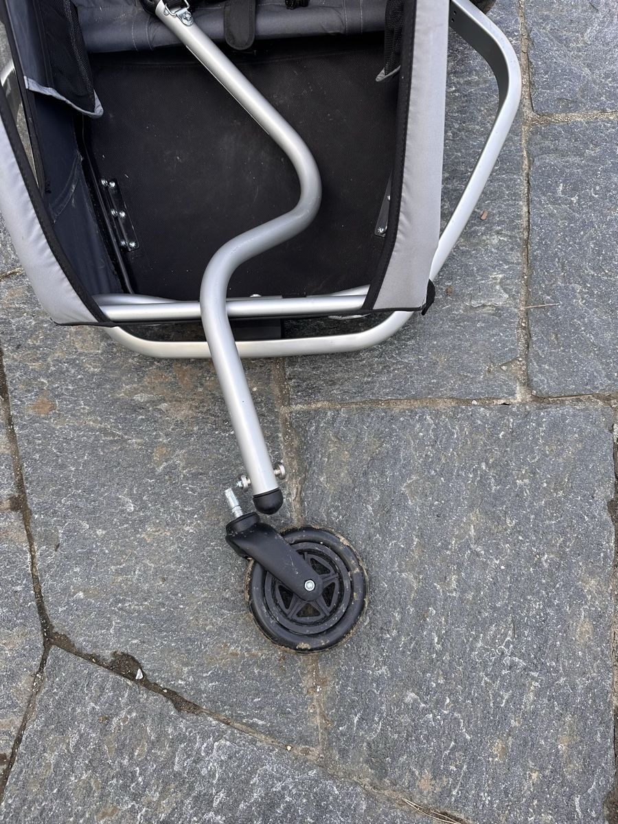 Croozer Rimorchi: Croozer Kinderanhaenger – Usato da Zürich venduto da Chrisme0 5