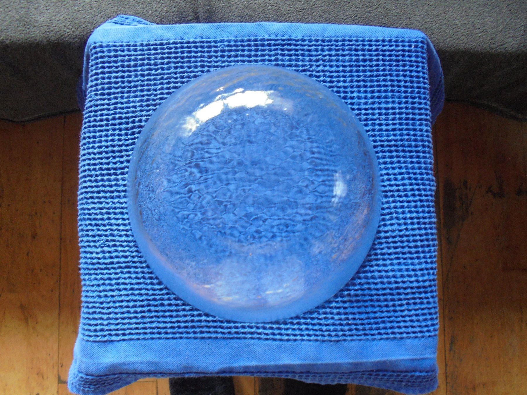 Ciotole: grosse Glas Schüssel, Hammerglas Optik – Usato da Rüschegg-Heubach venduto da Ofen111 2