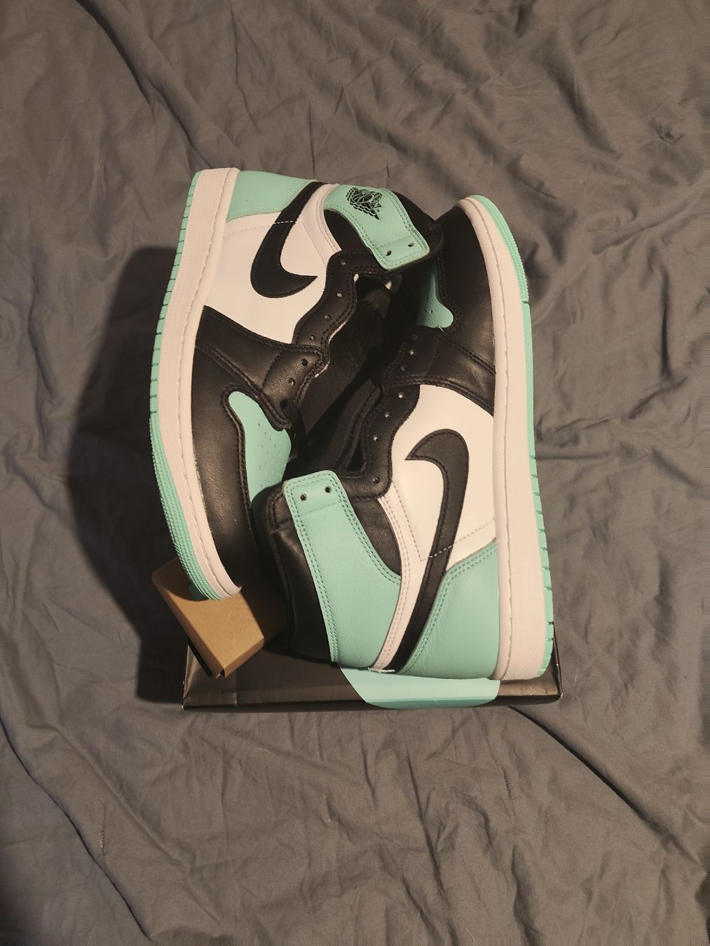 Jordan Scarpe da uomo: Nike Jordan 1 Retro High Grösse 44.5 – Nuovo e nell'imballaggio originale da Laufen venduto da Happi121