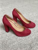 Buffalo Pumps, Bordeaux Rot, Gr. 36 im Samt/Wildlederlook