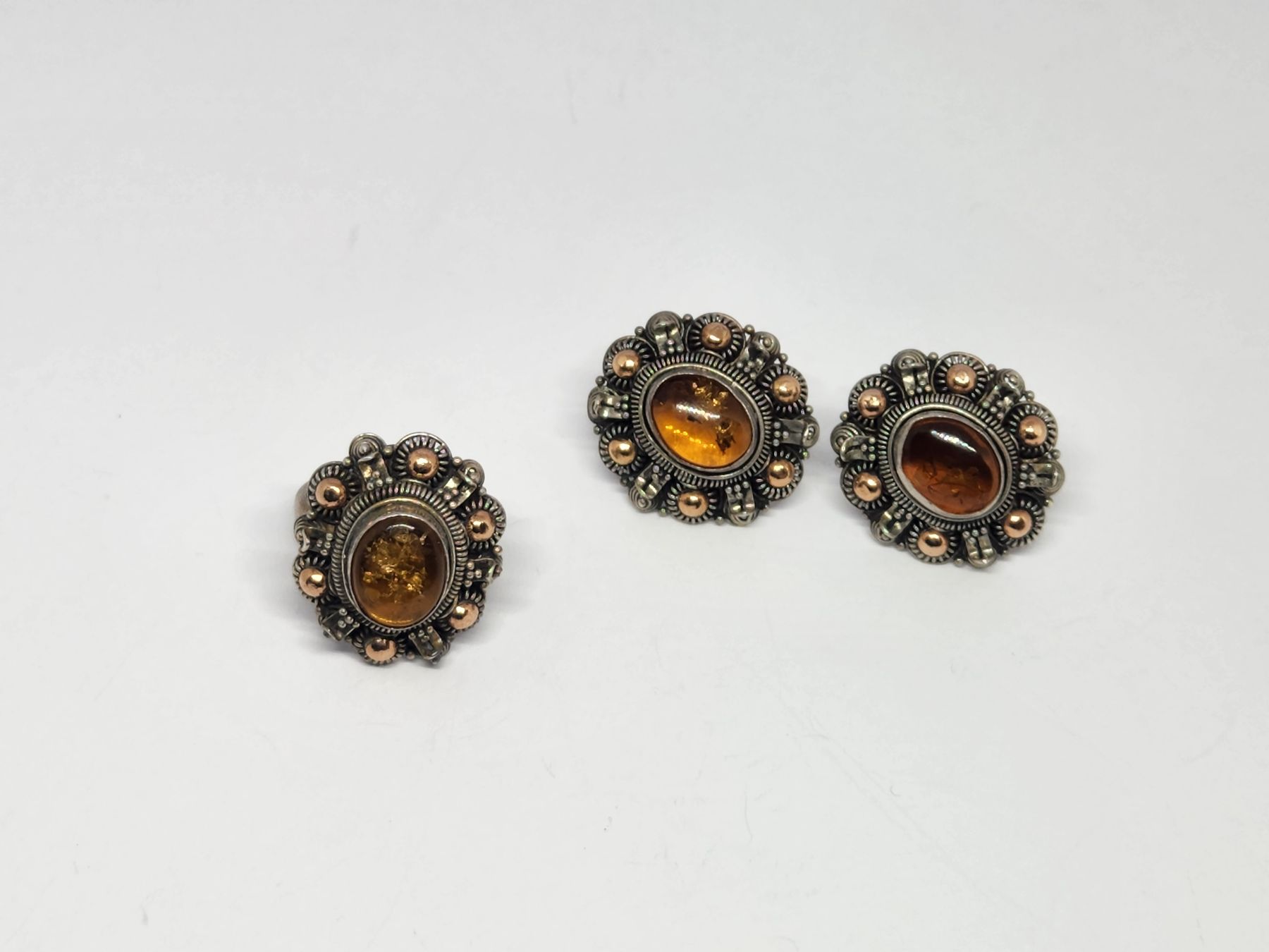 Altri gioielli: Schmuckset: Ring und Ohrstecker mit echten Bernstein – Usato da St. Gallen venduto da GIULESGG 2