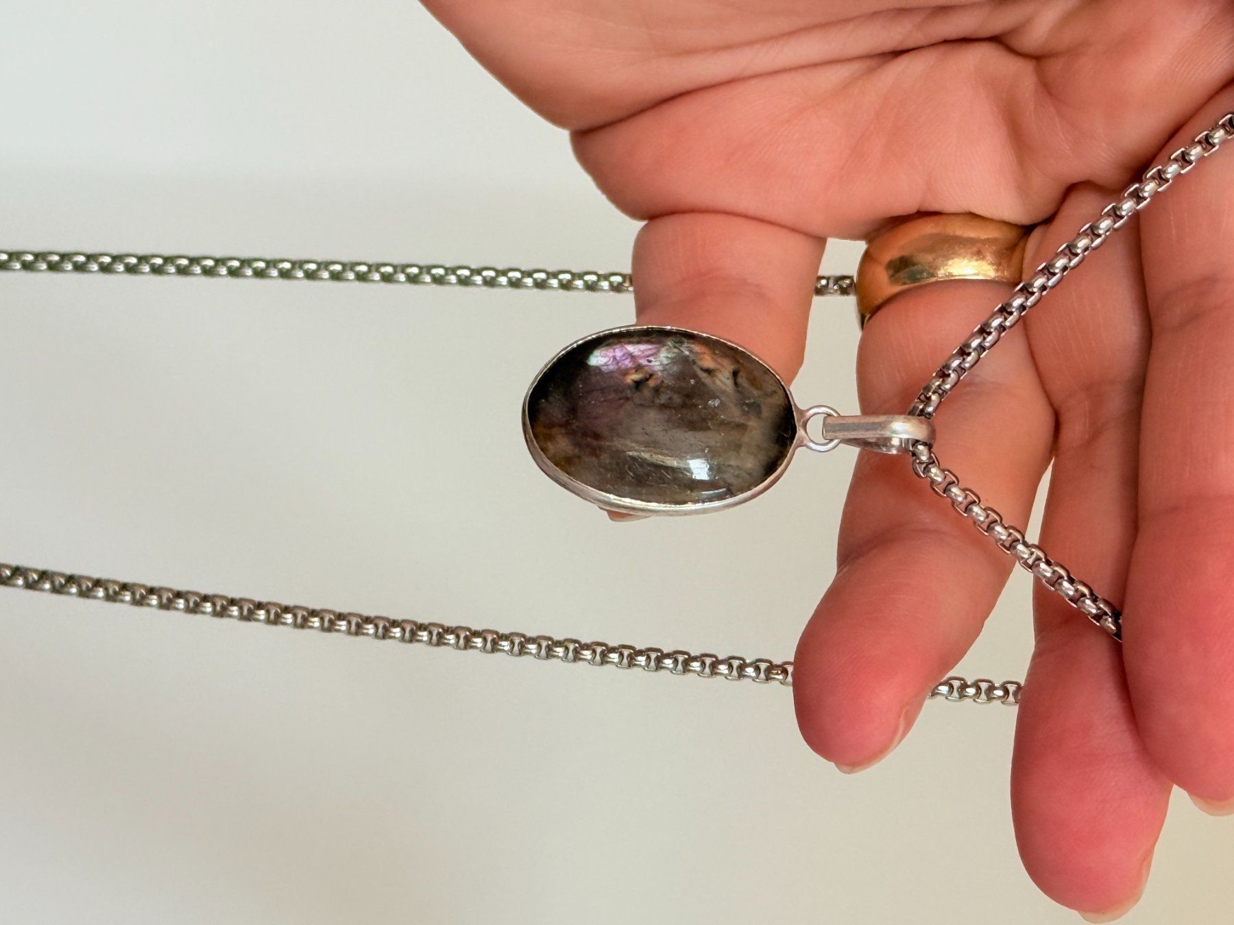 Catenine: Labradorite necklace – Nuovo e nell'imballaggio originale da Genève venduto da AGBERG 2