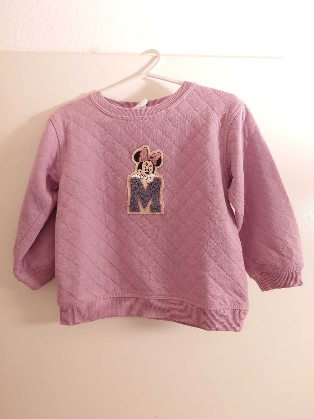 Maglioni & Felpe: Pullover "Minnie Mouse" lila, Grösse 98 – Nuovo (secondo la descrizione) da Uster venduto da snowy_6