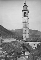 Intragna (TI) Campanile storico e nucleo del paese G