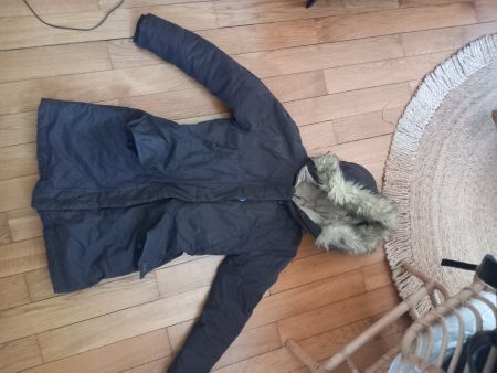 PeakPerformance-Jacke in Größe S aus Entendaunen