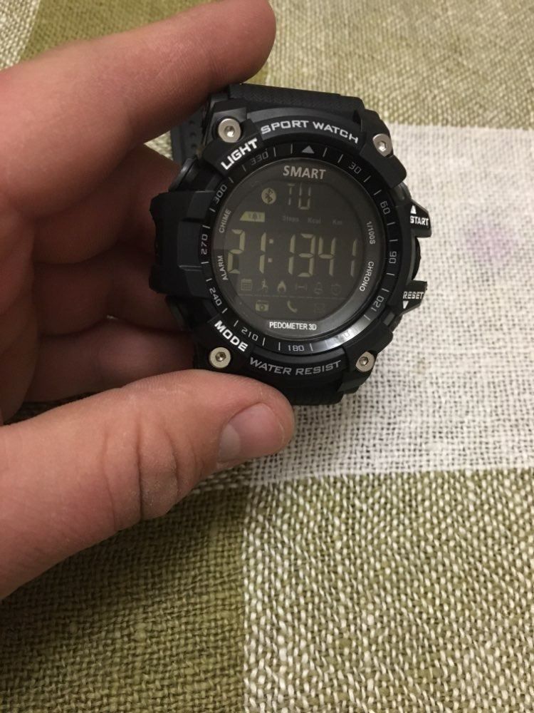 Smartwatch: BLUETOOTH SPORT SMARTWATCH -  WATCH - UHR – Nuovo e nell'imballaggio originale da Kriens venduto da swissgadget 7