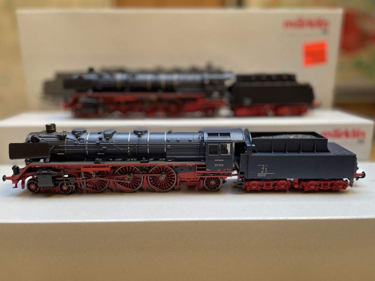 Märklin Modellini di ferrovie: Märklin 37955 Set mit 2 Dampflokomotiven DB digital – Usato da Rickenbach ZH venduto da u2540 3
