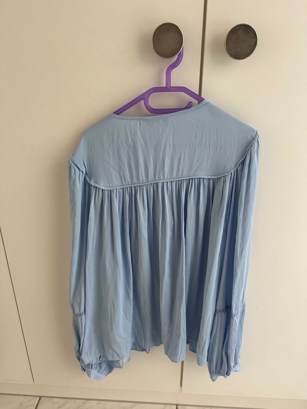 Zara Camicette: Zara Bluse Himmelblau – Nuovo (secondo la descrizione) da Uetikon am See venduto da sop_2ylg 3