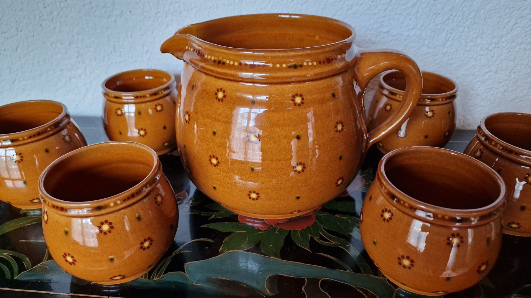 Geschirrsets: Henkel-Krug mit 6 Bechern - Keramik - wunderschön! – Neu (gemäss Beschreibung) aus Röthenbach i. E. von Heureka5 1