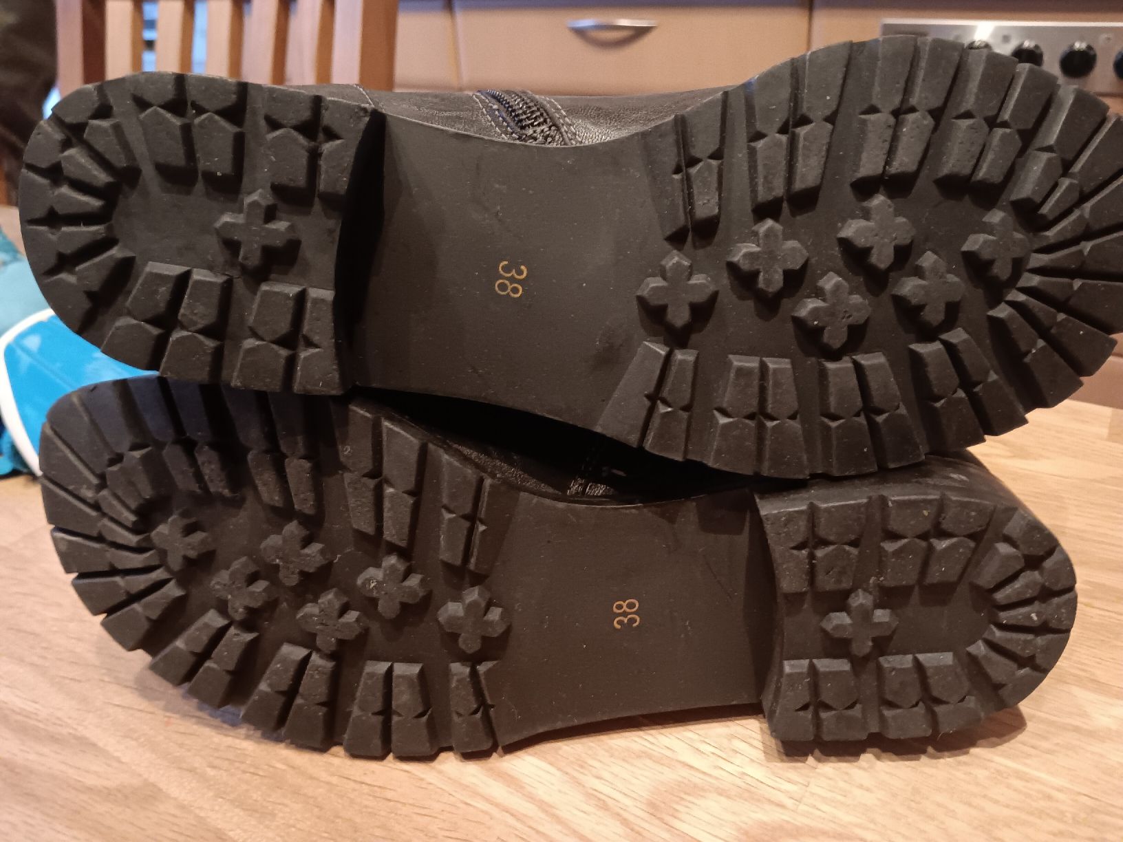 Scarpe da donna: Damen Stiefel everybody 38 – Nuovo (secondo la descrizione) da Mörel venduto da MJoaoCosta 6