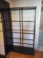 IKEA VITTSJÖ Regal schwarz mit Glasböden 100 × 175 cm