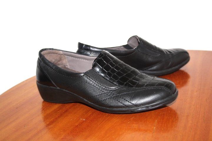 Scarpe da donna: Damenschuh medicus, Gr. 38 – Usato da Locarno venduto da madame-tus-sauds