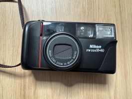Kompaktkamera Nikon TW Zoom 35-80 Macro inkl Tasche schwarz