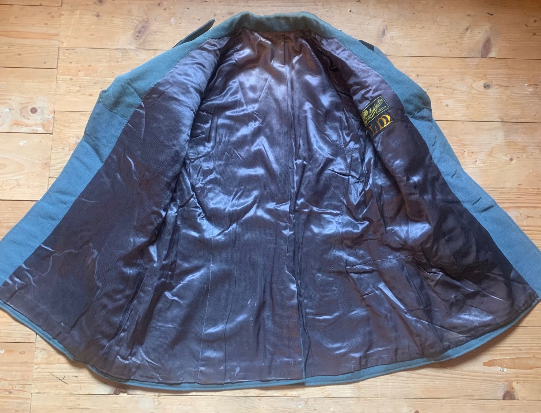 Schweizer Armee Uniformi: Uniformjacke eines Pontoniers der CH Armee – Usato da Goldingen venduto da Bergler012 1