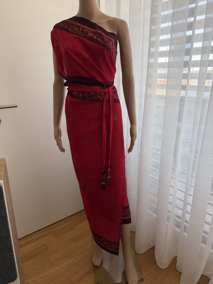 Vestiti: Kleid /Wickelkleid/ Rot, Grösse  S-M – Usato da Basel venduto da Ksjusha 2