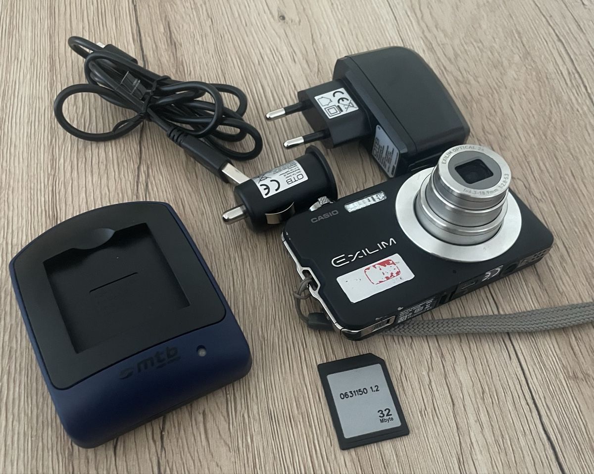 Casio Fotocamera: CASIO EXILIM DIGITALKAMERA – Usato da Plons venduto da wartauchris 5
