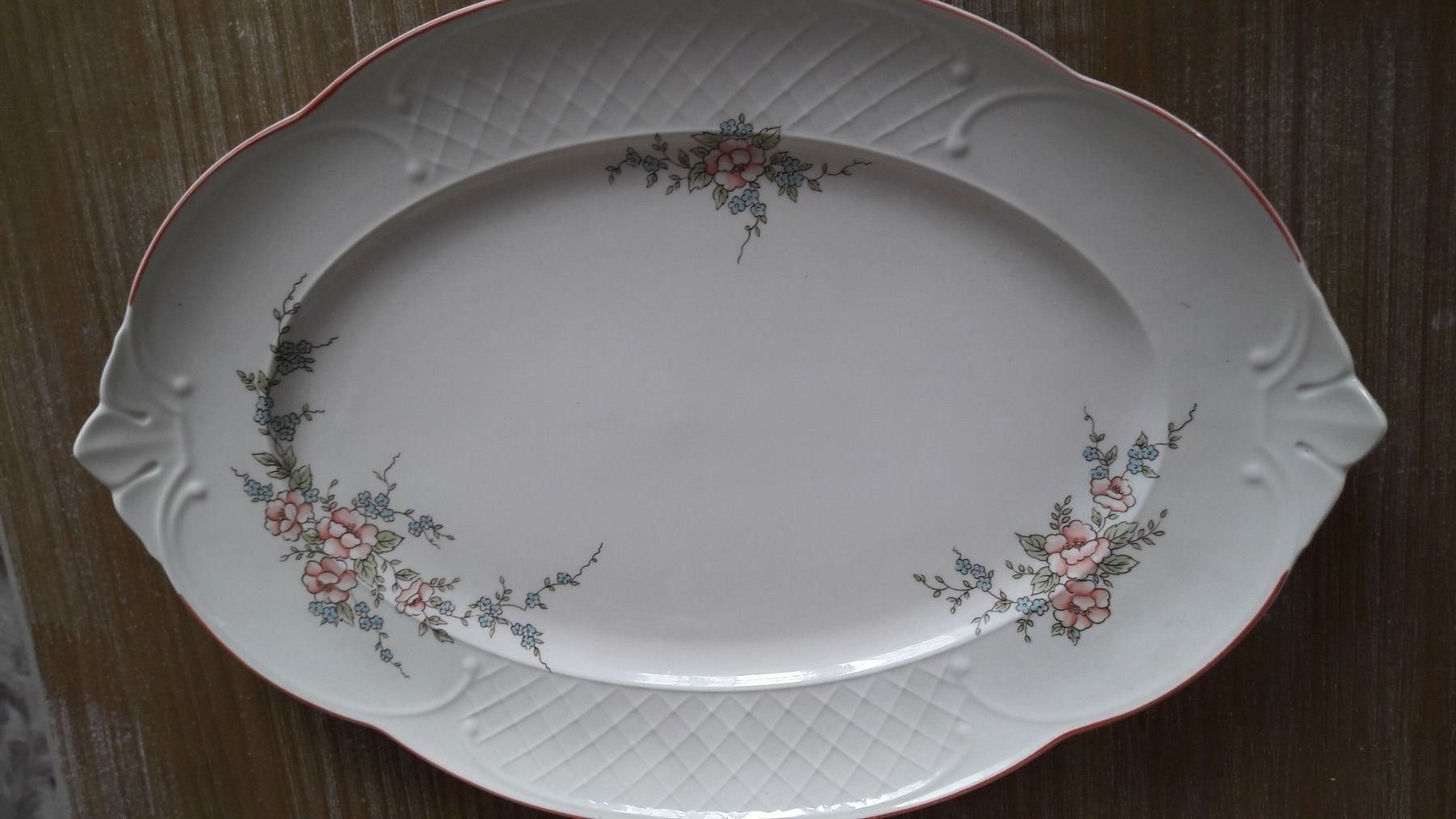Villeroy & Boch Servierplatten: Villeroy & Boch V&B Rosette Platte – Gebraucht aus langenthal von rundholz7