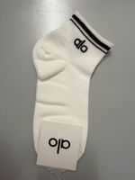 Alo Socken weiss kurz mit Logo guter Zustand