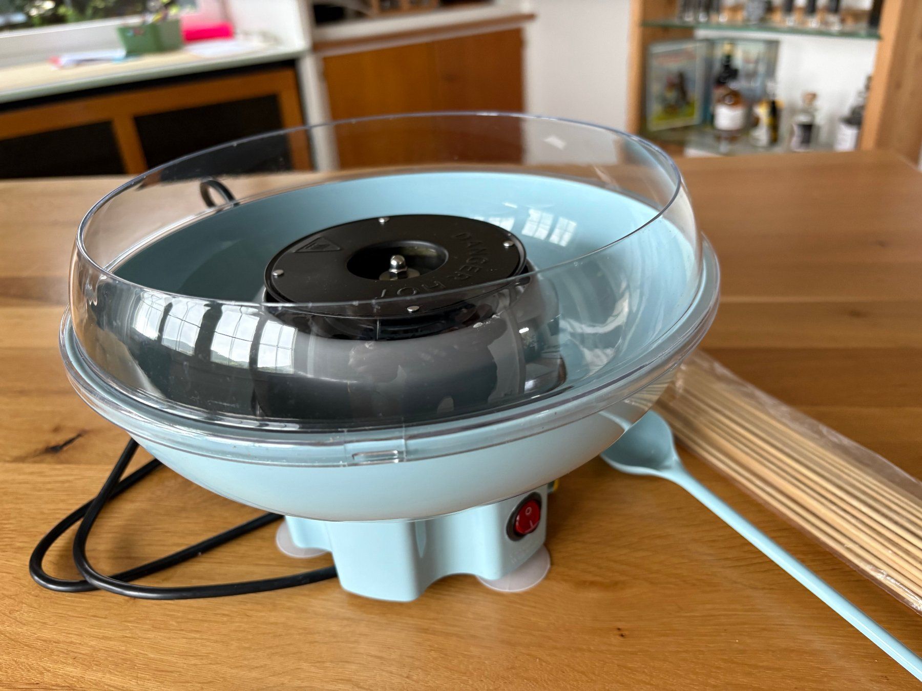 Appareils de cuisine: Zuckerwatten Maschine – Neuf (Voir description) à Herisau par Ochsi6