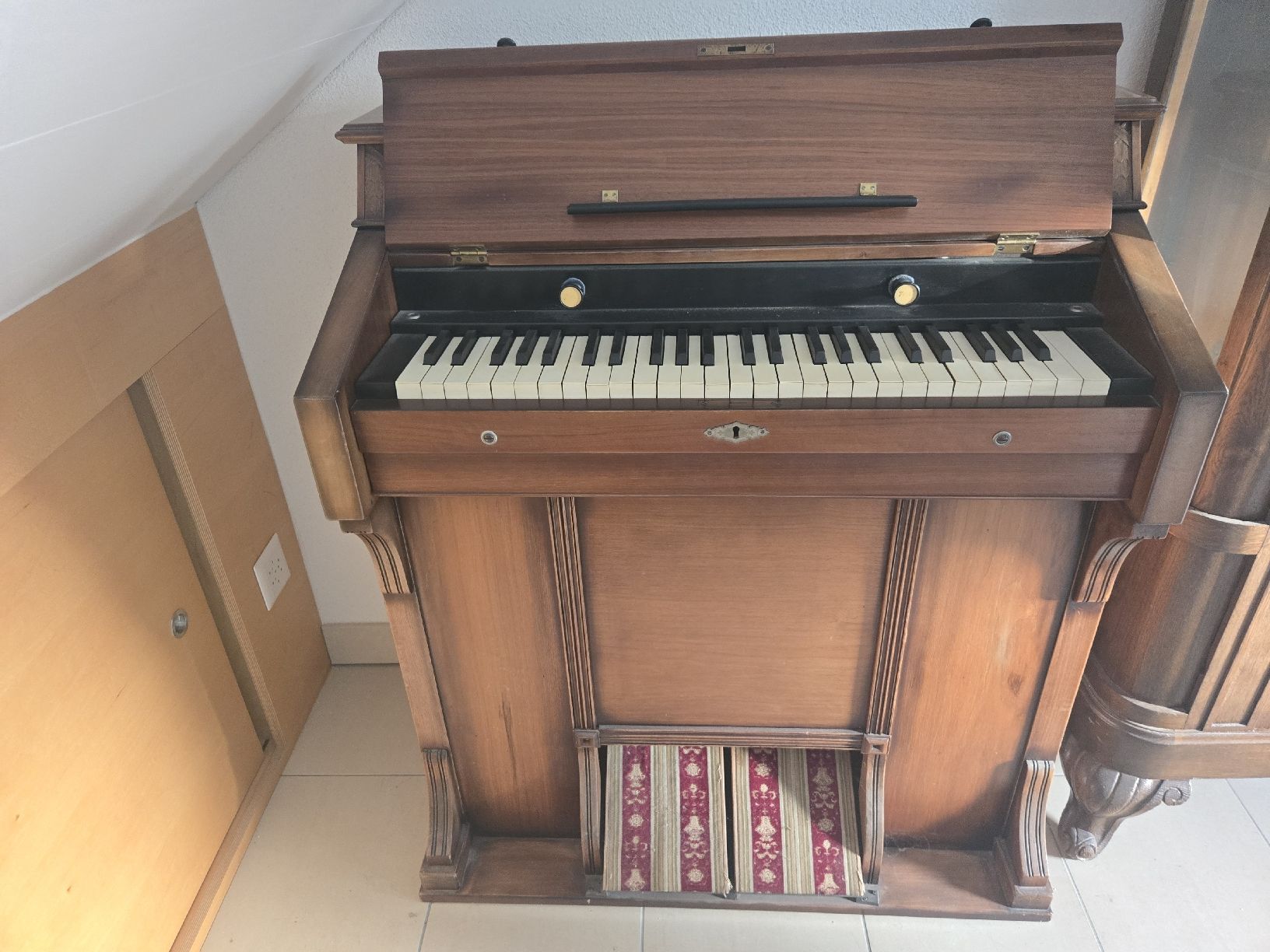 Divani: Möbel  antique – Usato da Kreuzlingen venduto da dar_886s 2