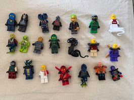 LEGO Minifiguren Konvolut – 21 Figuren – Ninjago, Chima u.a.