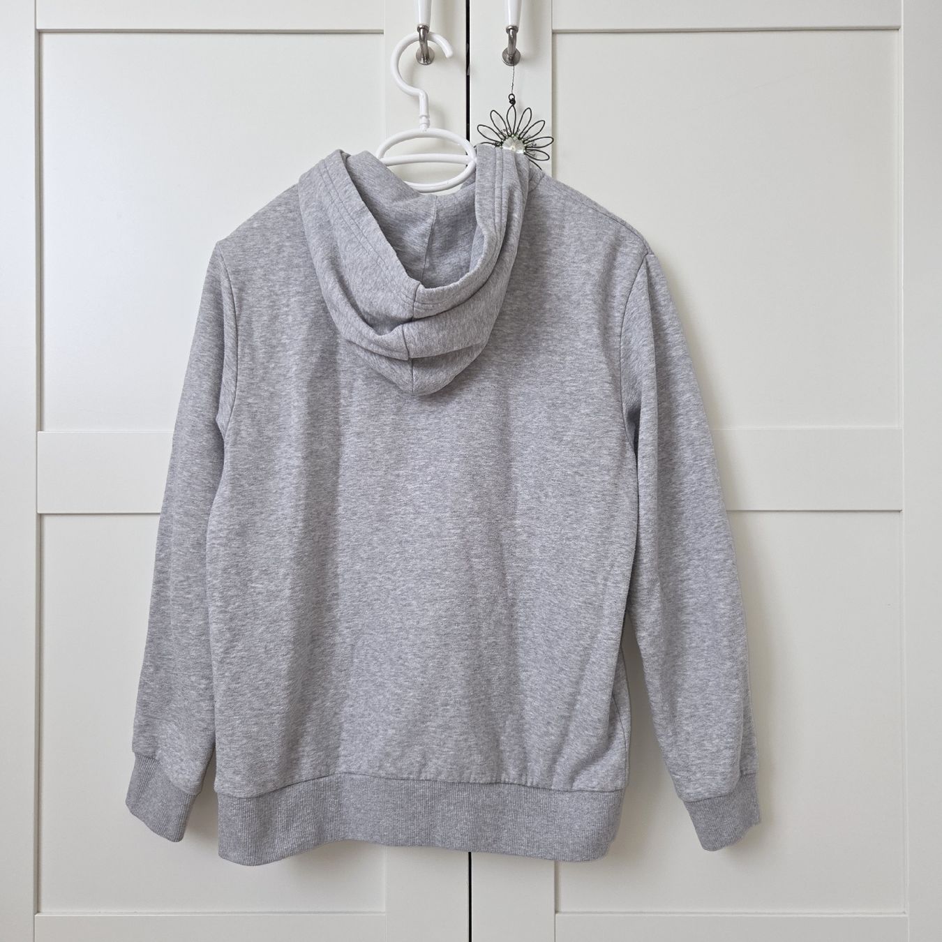 H&M Jacken: H&M Sweat-Jacke Grösse: 146/152 – Gebraucht aus St.Gallen von Its.eli035 1