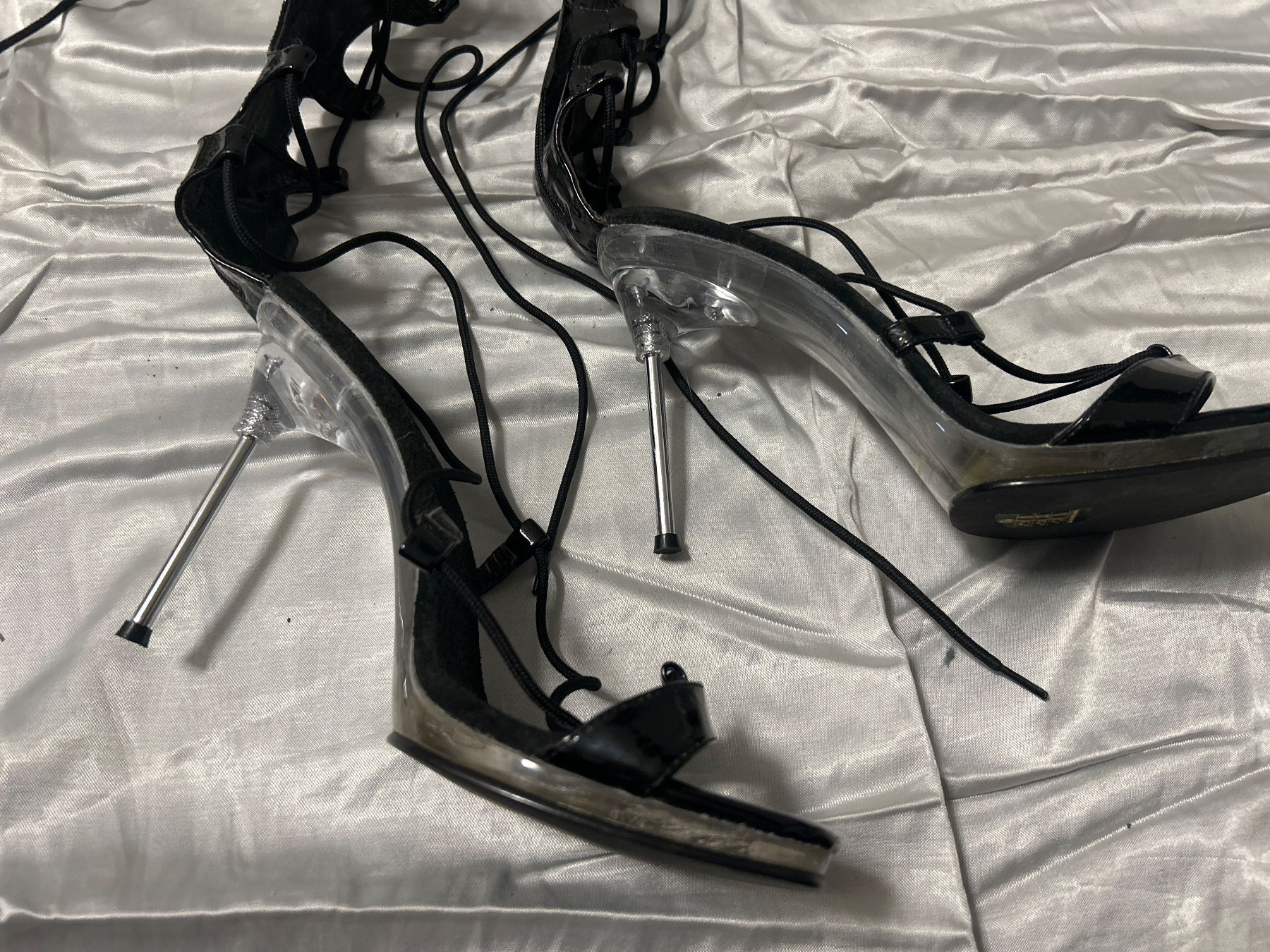 Scarpe da donna: Fabulicious Gladiator Stilettos High Heels Sandale Gr 41 Neu – Nuovo (secondo la descrizione) da Regensdorf venduto da Spyke55 1