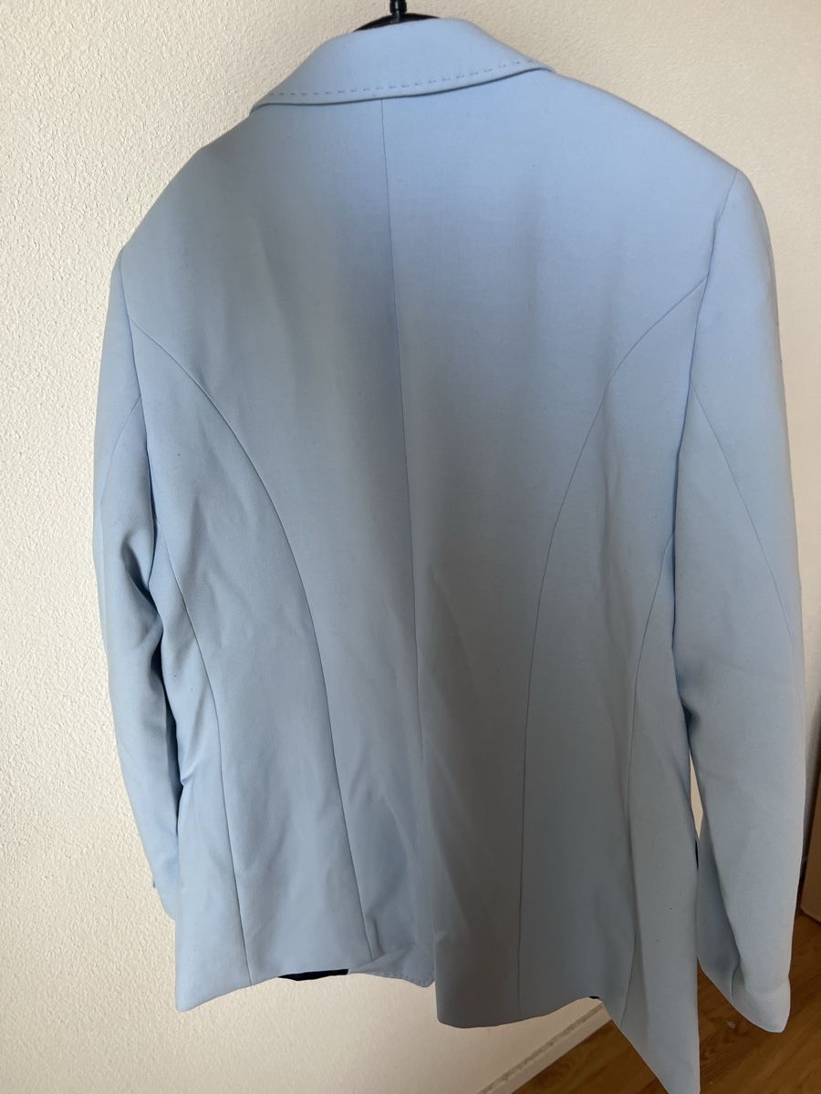 Giacche: Wunderschöner, hellblauer Blazer von Walbusch, Grösse 38 / 4 – Nuovo (secondo la descrizione) da Langenthal venduto da Alperose_5 6