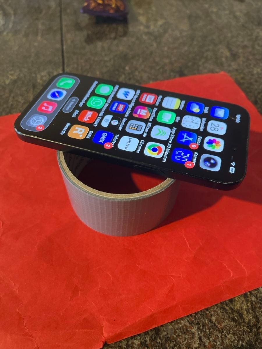 Apple Portables: IPHONE 15 – D'occasion à Zürich par rob_b2gy 2