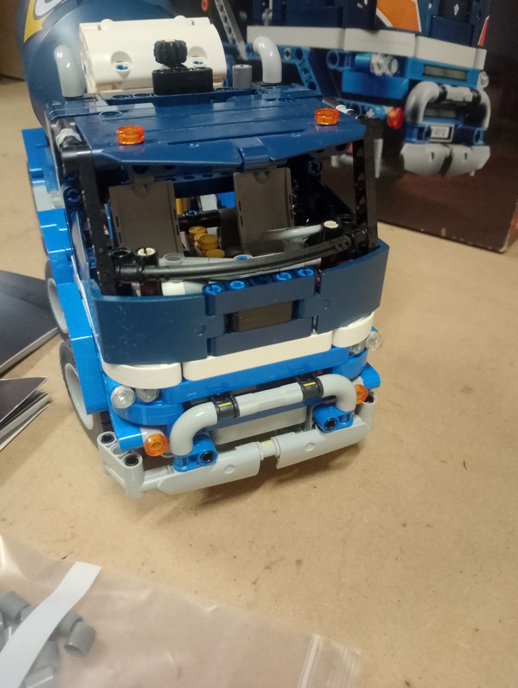 Lego Kit di costruzioni: Lego Technic 42112 Fahrmischer – Usato da Safenwil venduto da dodgewc12 7