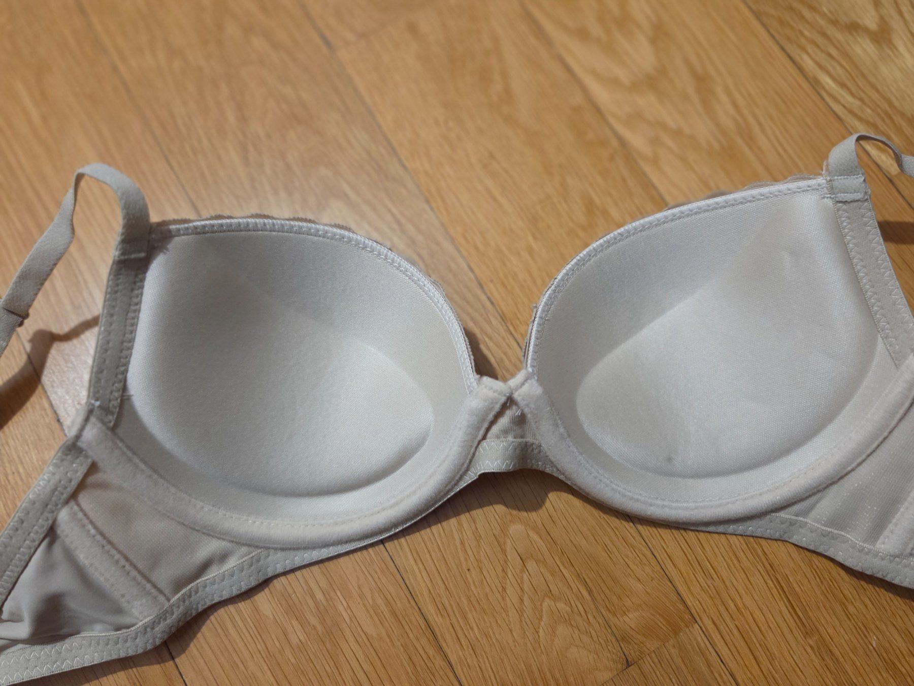 Altra biancheria intima: Push-up BH, NEU, 75B, creme – Nuovo (secondo la descrizione) da Sachseln venduto da dz1979dz 5