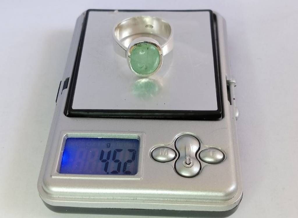 Anelli: Anello con zaffiro – Usato da Morbio Inferiore venduto da Giosueffa 1