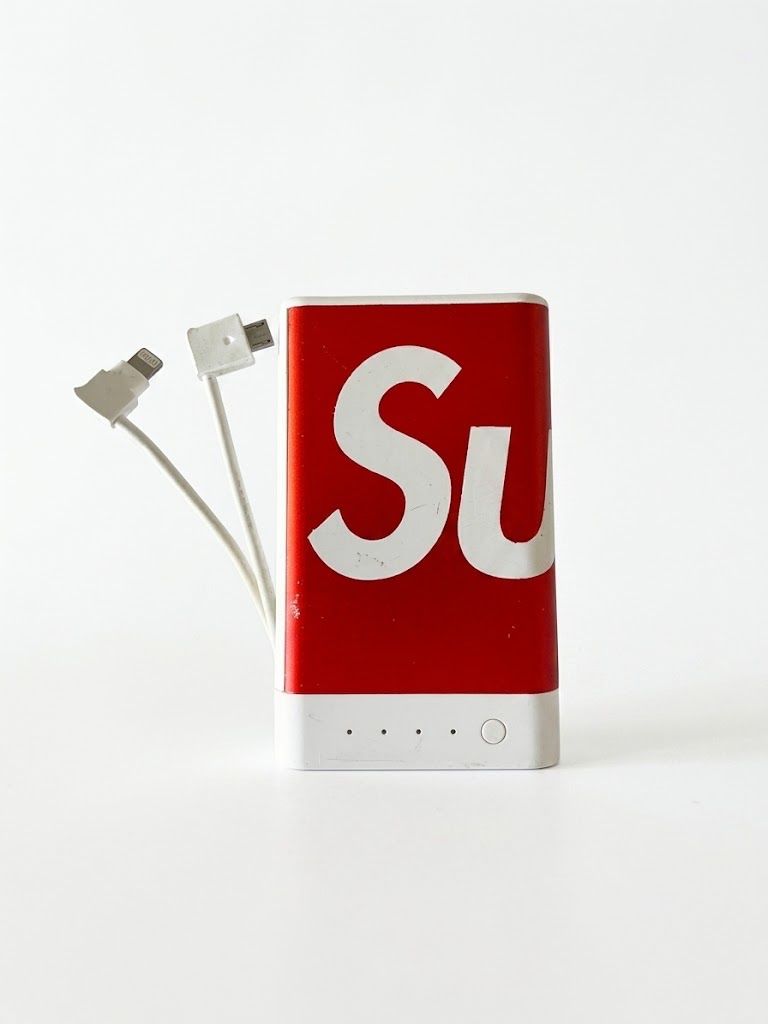 Mophie Caricabatterie: Supreme Powerbank – Usato da Baden venduto da cam_bk6k