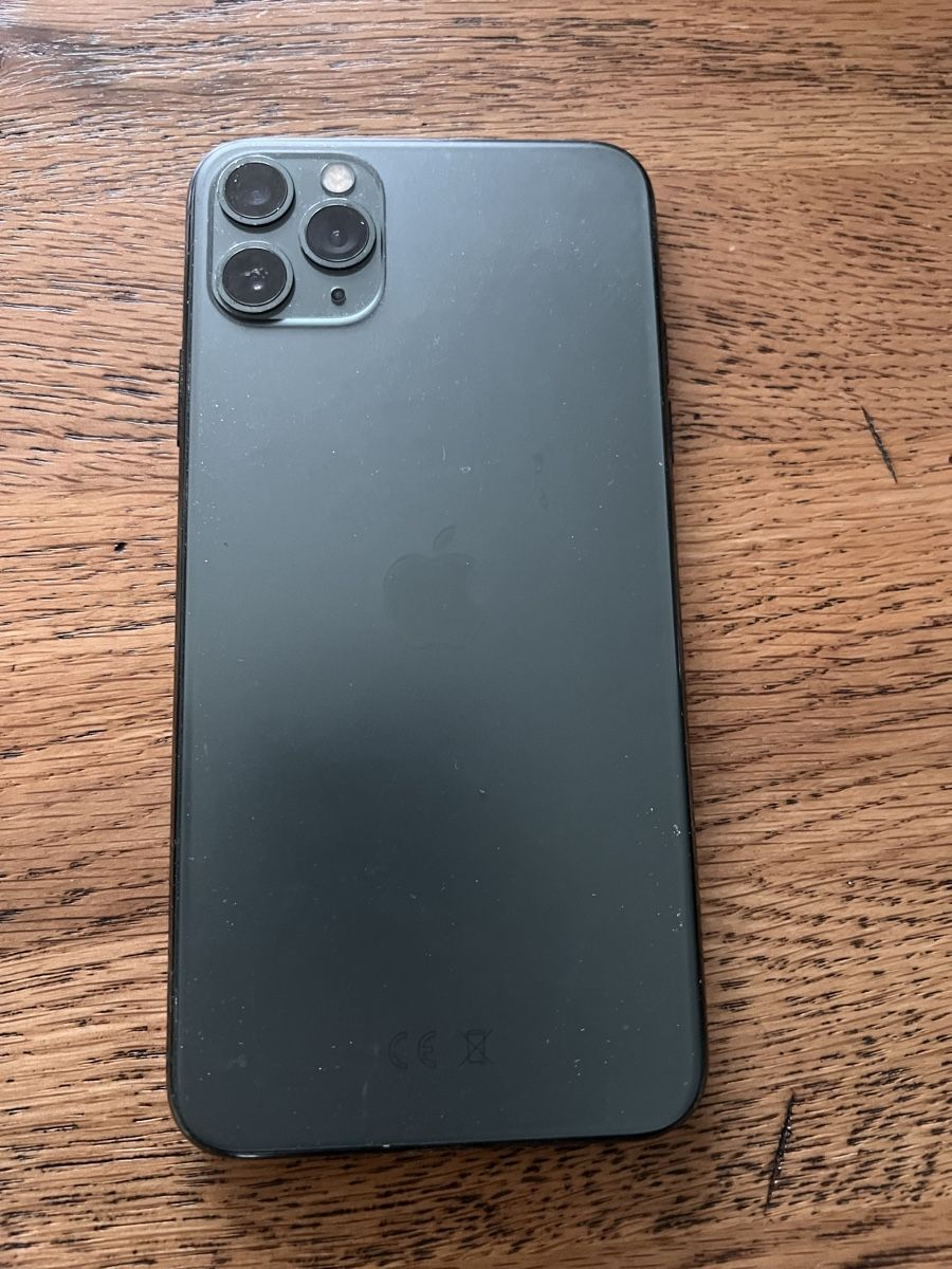 Apple Telefoni cellulari / Smartphones: iPhone 11 Pro Max, 256 GB, Akkuzustand 68% – Usato da Ennenda venduto da SAMOURAI02 2