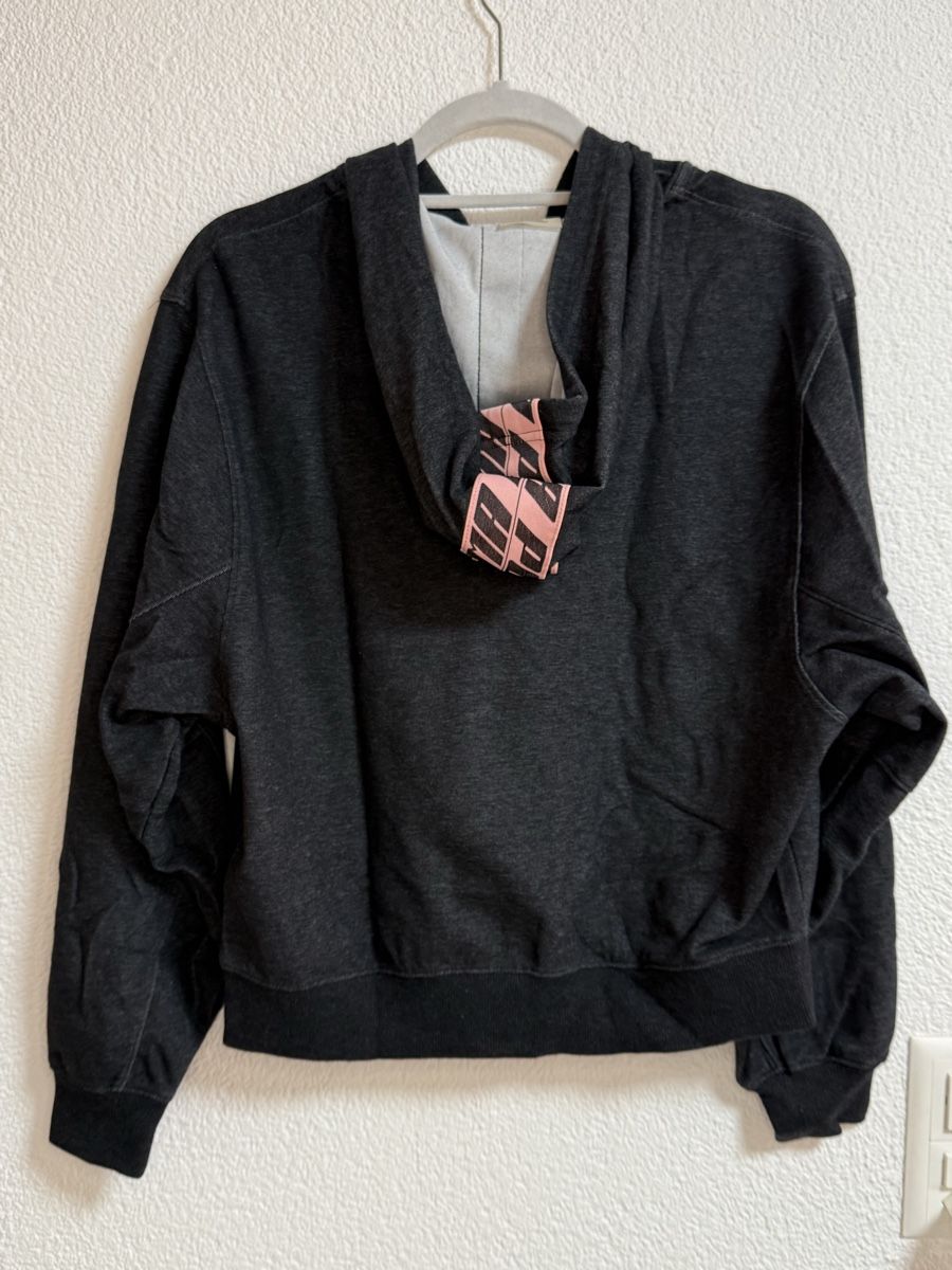 Puma Pullover & Sweatshirts: Puma Damen Hoodie grau, Kapuzenpullover Gr. M – Gebraucht aus Wallbach von ale_db7t 1