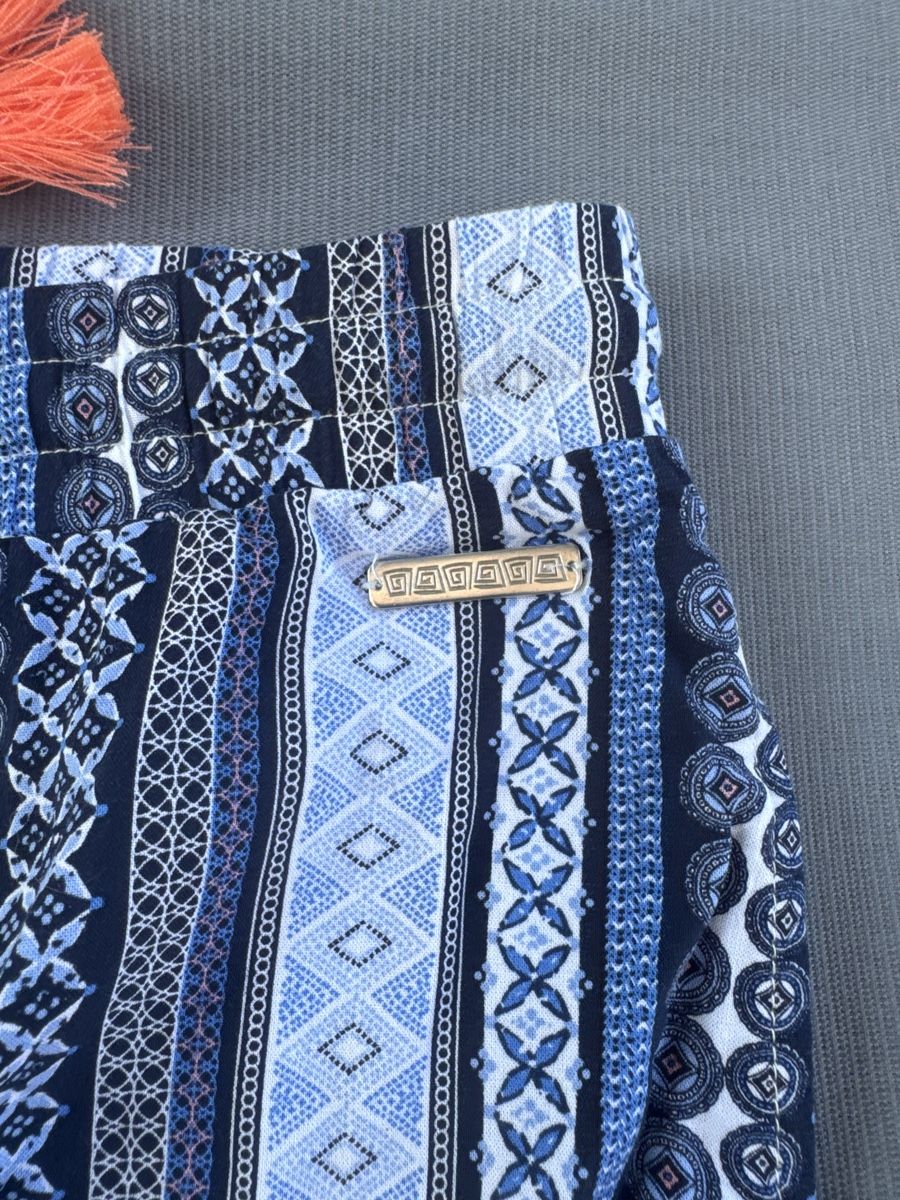 Pantaloni: Shorts Neu (44) – Nuovo e nell'imballaggio originale da Vezia venduto da sidu03 1