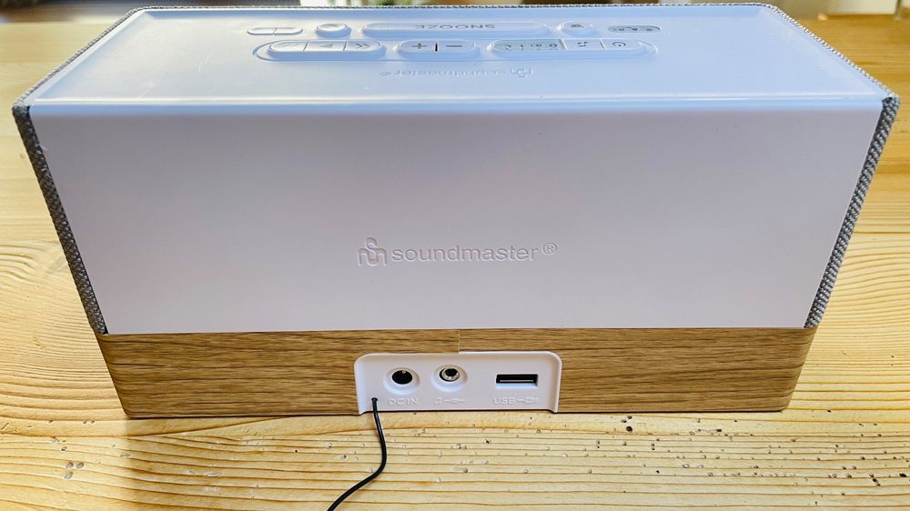 Radiowecker Soundmaster UR620 (FM, Bluetooth) Kaufen auf Ricardo