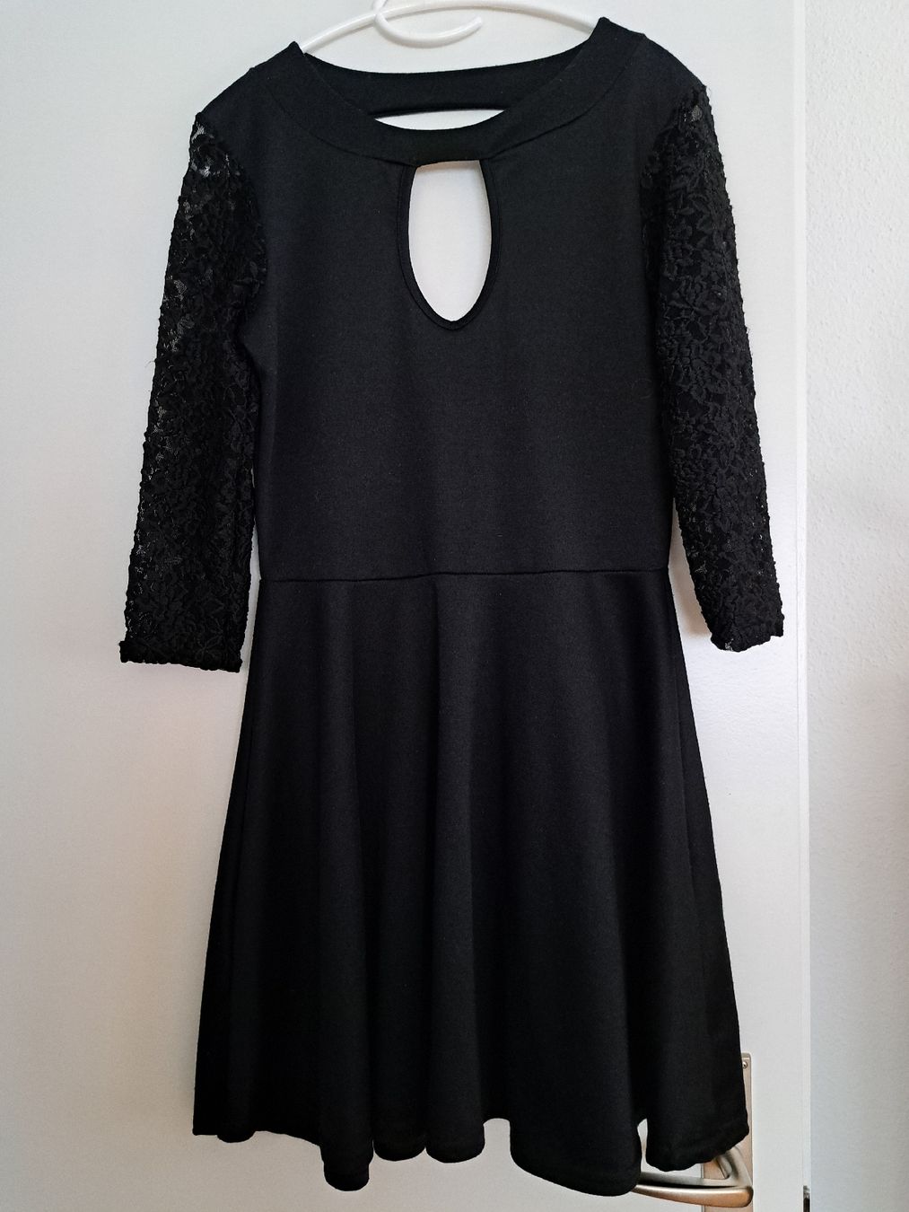 Kleider: Kleid Gr.M schwarz yes or no – Gebraucht aus Bellach von TORA4