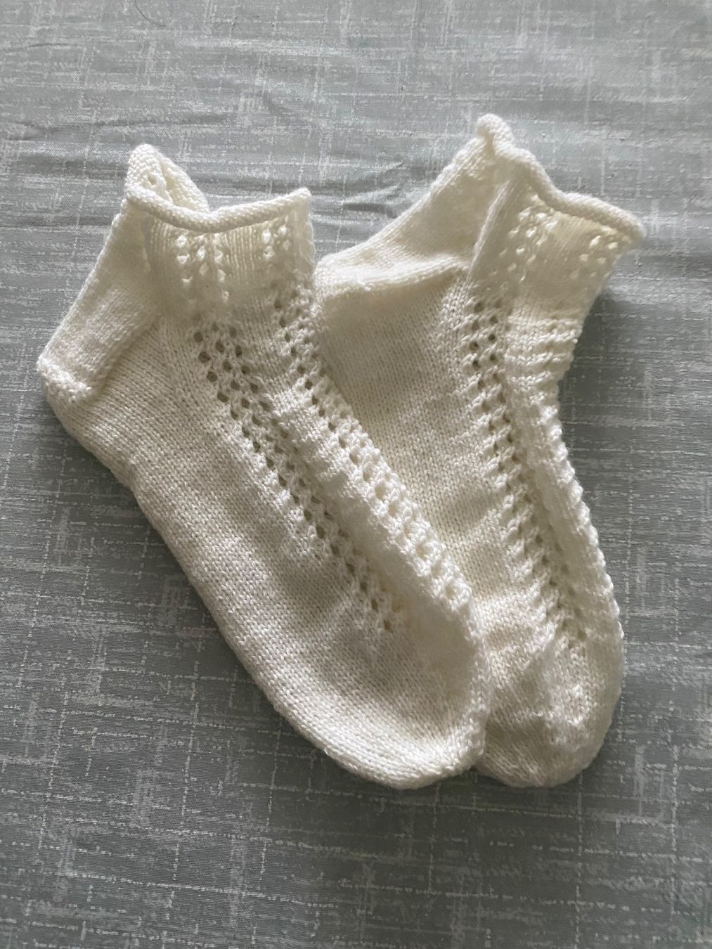 Calze: Handgestrickte Socken, weiss, Grösse 38 – Nuovo (secondo la descrizione) da Thun venduto da marasch01
