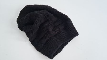 Coole Damen Beanie Mütze Schwarz