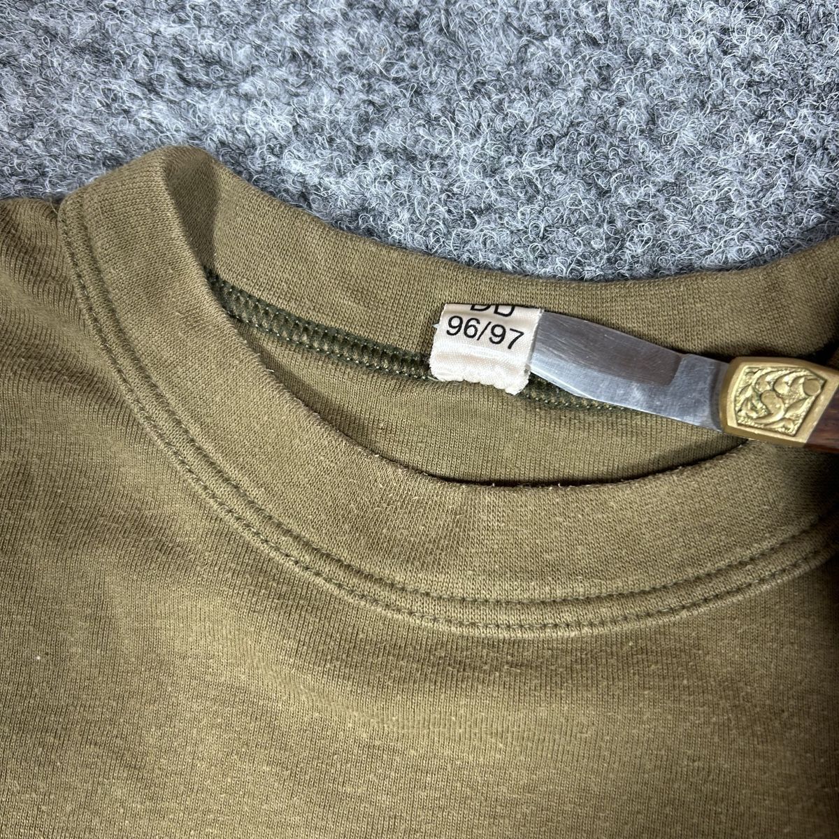 Schweizer Armee T-shirt: 1996/97 army shirt  – Usato da La Sagne NE venduto da Matlasape 3