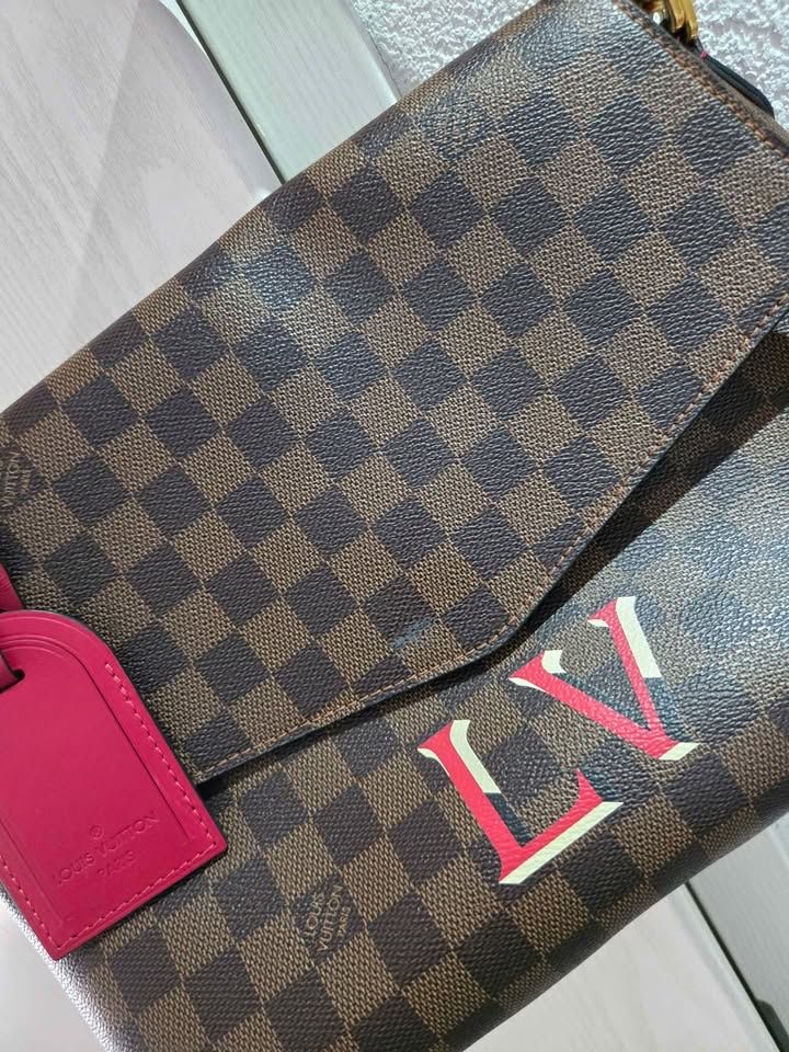 Louis Vuitton Taschen: Sac Louis Vuitton Beaubourg MM – Gebraucht aus Valeyres-sous-Rances von gegg