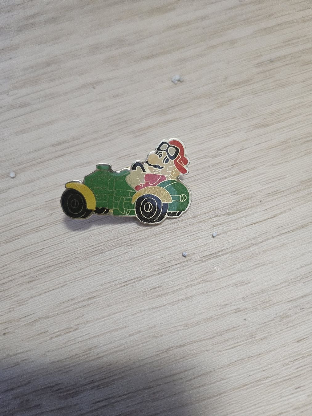 Nintendo Plaketten & Abzeichen: Pin's vintage Mario Kart – Gebraucht aus La Joux FR von car_ck96