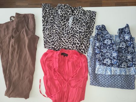 Kleiderpaket: 4 Kleider: Next, Hallhuber, Pepe Jeans