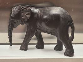 Afrikanische Schnitzerei Holz Figur Elefant, 11x7 cm
